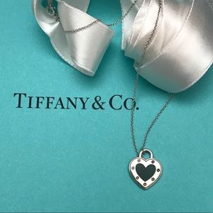 Tiffany RTT love heart pendant necklace